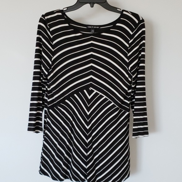 Cable & Gauge Tops - Black/White Striped Top